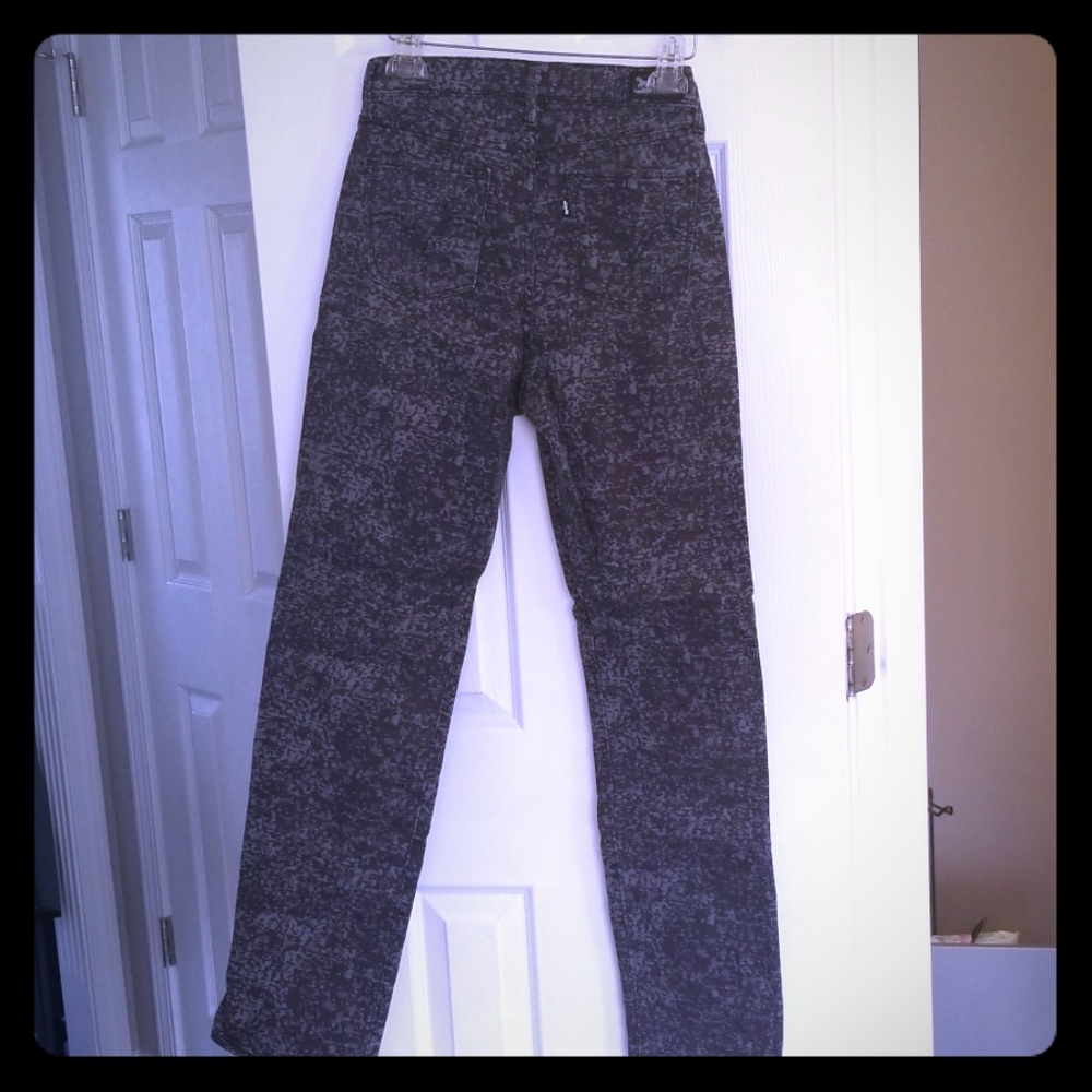 Vintage Levi's black & grey jean